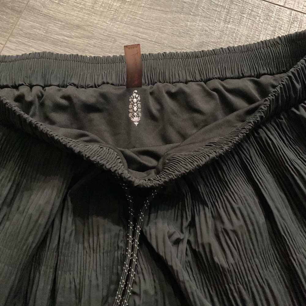 FP Movement shorts - Picture 2 of 5